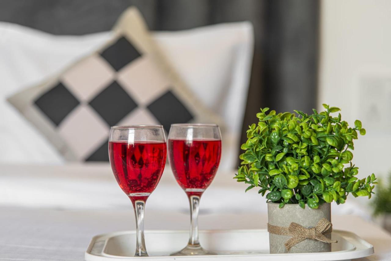 Apartament Host Jatin Mountain Crest Kasauli 7Oi827O7O3 Zewnętrze zdjęcie